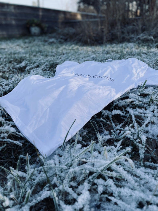 Rolig present, ledsen t-shirt.